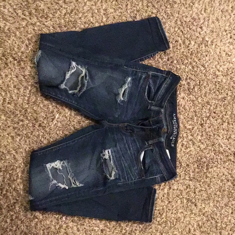 American Eagle Jeans. Size 6.